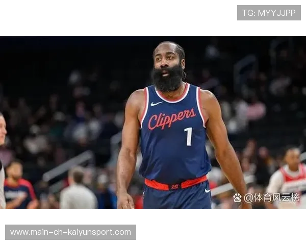 快船继续低迷，伦纳德和哈登缺席让球队举步维艰，伦纳德联手哈登