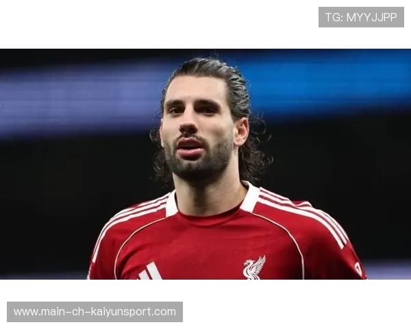 追星成功！索博16年前是C罗球童 今同场竞技，索博斯洛伊拜仁