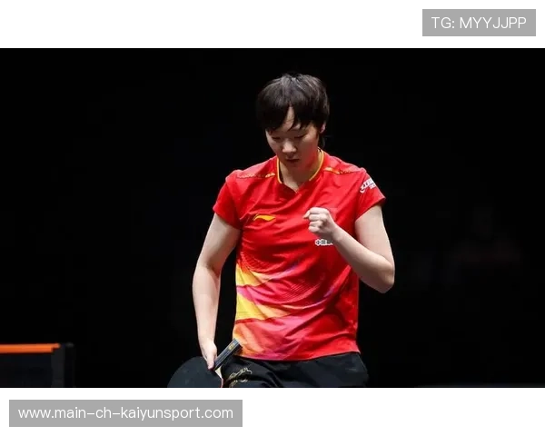 乒乓亚洲杯王曼昱开局提速，前三板压得对手抬不起来